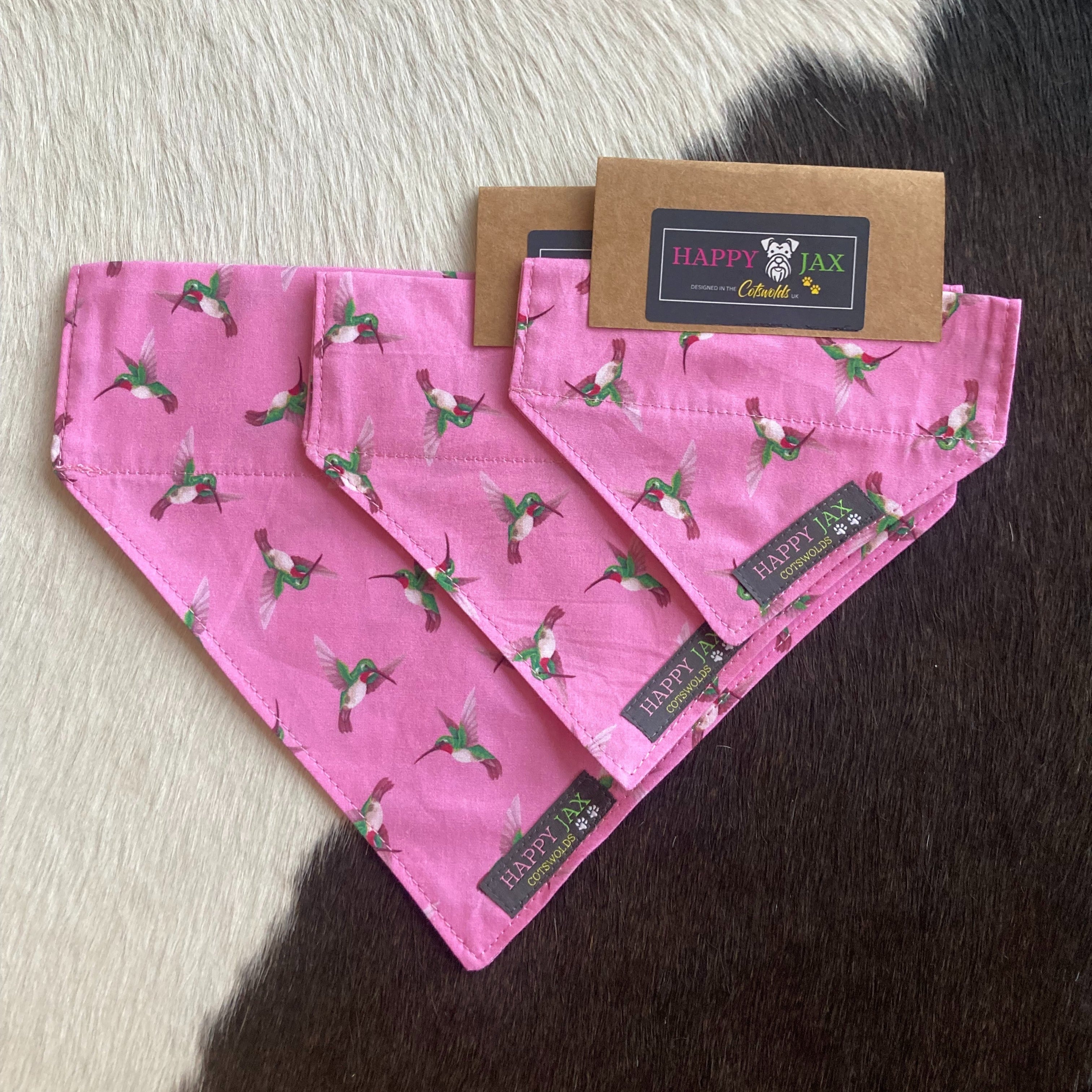 3 different sizes of bandanas with a pattern of flying kingfishers on a bright Barbie pink background. Suitable for our matching cat and dog collars